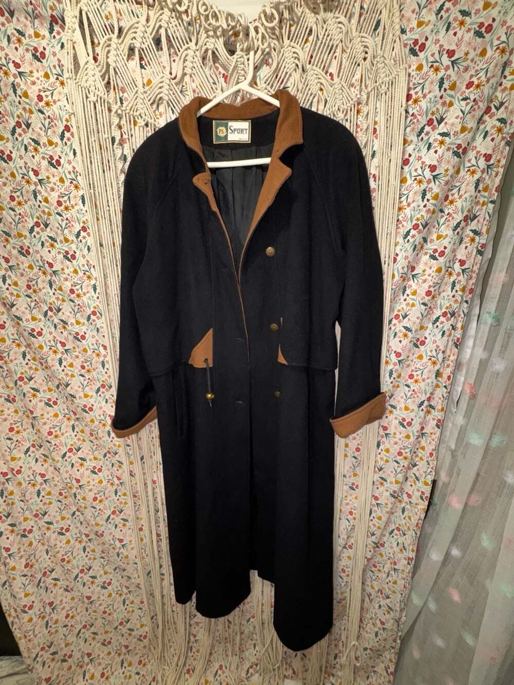 Vintage Black Wool Coat Brown Contrast Trim Long Minimalist Old Money Equestrian